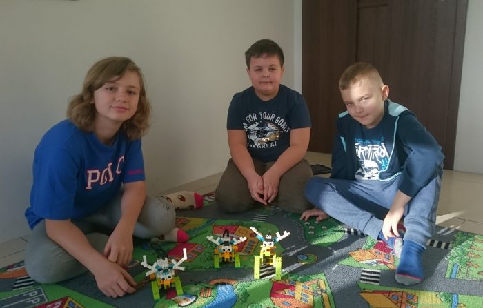 English Time – robotyka z elementami języka angielskiego Robotyka w English Time - nauka języka angielskiego